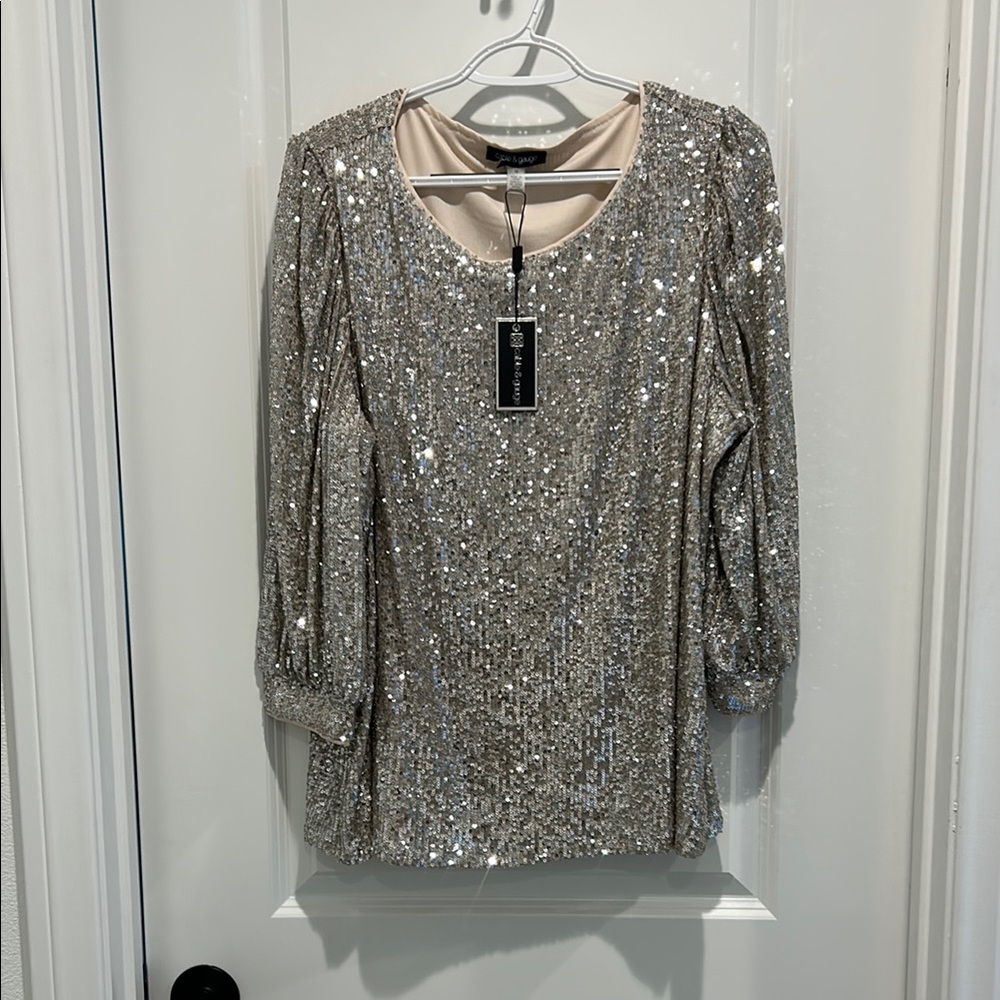 Cable & Gauge Champagne Sequin 3/4Sleeve Top